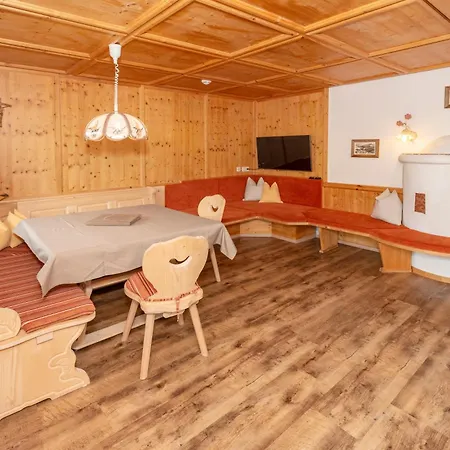 Rosenhof Apartmán *